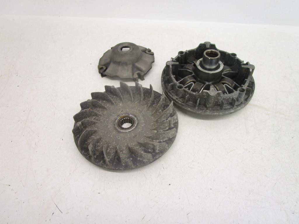 05 Suzuki LTA 400 Eiger 4x4 Auto Primary Drive Clutch 21120-38F00